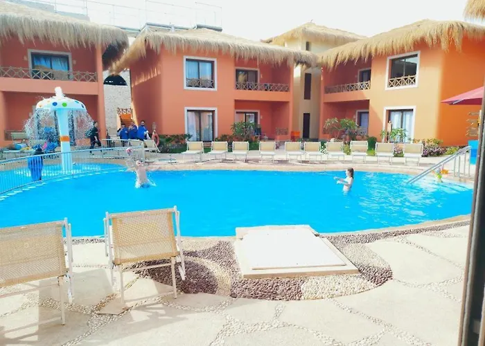 Amarina Jannah & Aqua Park Marsa Alam Szálloda Coraya Bay